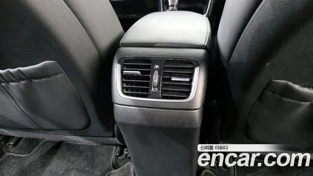 2017 Hyundai Grandeur IG 3.0 Modren Basic (Rental car) Sold VIN KMHF241NBHA038269 – photo 26 2017 Hyundai Grandeur IG 3.0 Modren Basic (Rental car) Sold VIN KMHF241NBHA038269 – photo 26
