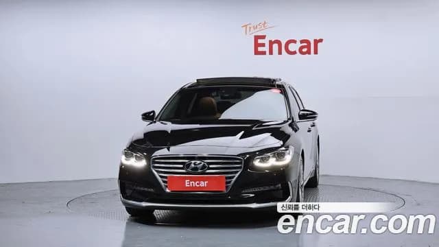 2017 Hyundai Grandeur IG 3.0 Exclusive Sold VIN KMHF341EBHA033993 – rear exterior 2017 Hyundai Grandeur IG 3.0 Exclusive Sold VIN KMHF341EBHA033993 – rear exterior