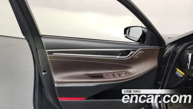 2017 Hyundai Grandeur IG 3.0 Exclusive Sold VIN KMHF341EBHA035348 – photo 26 2017 Hyundai Grandeur IG 3.0 Exclusive Sold VIN KMHF341EBHA035348 – photo 26