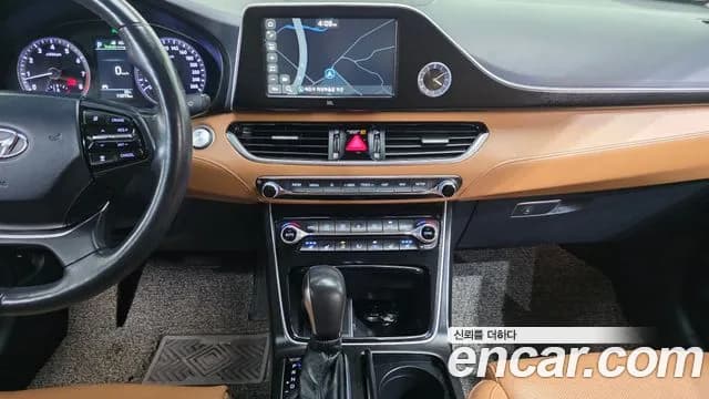 2018 Hyundai Grandeur IG 3.0 Exclusive Sold VIN KMHF341EBJA081840 – undercarriage 2018 Hyundai Grandeur IG 3.0 Exclusive Sold VIN KMHF341EBJA081840 – undercarriage