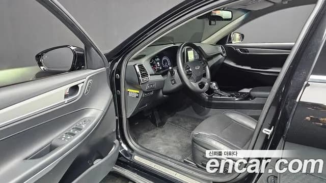 2018 Hyundai Grandeur IG 3.0 Exclusive Sold VIN KMHF341EBJA094558 – undercarriage 2018 Hyundai Grandeur IG 3.0 Exclusive Sold VIN KMHF341EBJA094558 – undercarriage