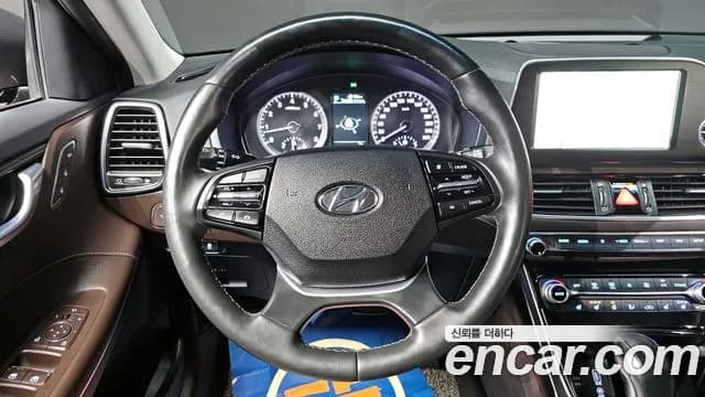 2018 Hyundai Grandeur IG 3.0 Exclusive Sold VIN KMHF341EBJA097815 – side profile 2018 Hyundai Grandeur IG 3.0 Exclusive Sold VIN KMHF341EBJA097815 – side profile