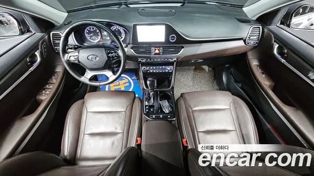 2018 Hyundai Grandeur IG 3.0 Exclusive Sold VIN KMHF341EBJA097815 – dashboard 2018 Hyundai Grandeur IG 3.0 Exclusive Sold VIN KMHF341EBJA097815 – dashboard