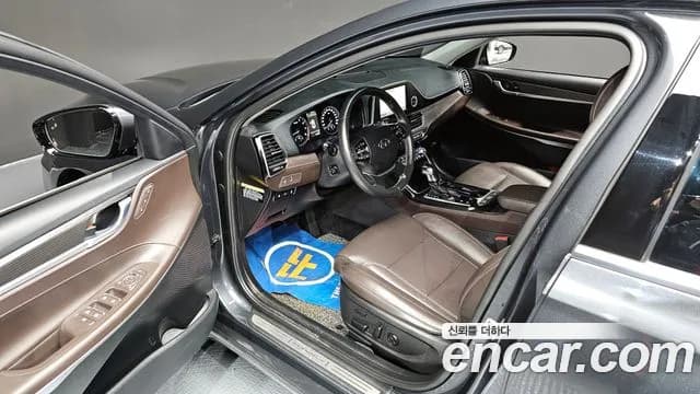2018 Hyundai Grandeur IG 3.0 Exclusive Sold VIN KMHF341EBJA097815 – photo 13 2018 Hyundai Grandeur IG 3.0 Exclusive Sold VIN KMHF341EBJA097815 – photo 13