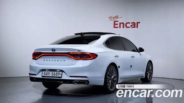 2018 Hyundai Grandeur IG 3.0 Exclusive Sold VIN KMHF341EBJA119020 – undercarriage 2018 Hyundai Grandeur IG 3.0 Exclusive Sold VIN KMHF341EBJA119020 – undercarriage