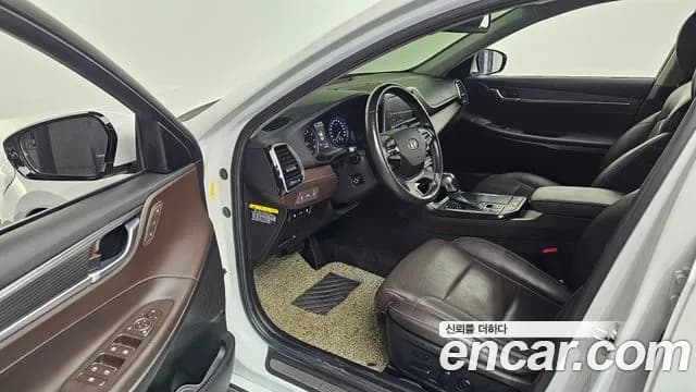 2018 Hyundai Grandeur IG 3.0 Exclusive Sold VIN KMHF341EBJA127729 – exterior detail 2018 Hyundai Grandeur IG 3.0 Exclusive Sold VIN KMHF341EBJA127729 – exterior detail