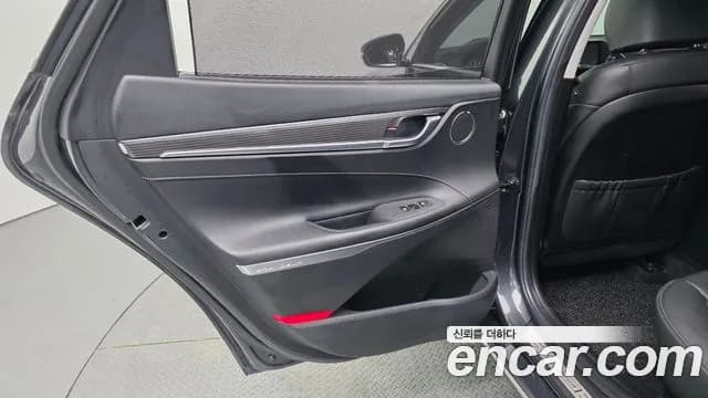 2018 Hyundai Grandeur IG 3.0 Exclusive Sold VIN KMHF341EBJA143123 – front exterior 2018 Hyundai Grandeur IG 3.0 Exclusive Sold VIN KMHF341EBJA143123 – front exterior