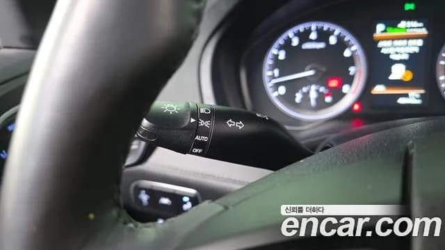 2018 Hyundai Grandeur IG 3.0 Exclusive Sold VIN KMHF341EBJA143123 – exterior detail 2018 Hyundai Grandeur IG 3.0 Exclusive Sold VIN KMHF341EBJA143123 – exterior detail