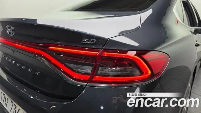2018 Hyundai Grandeur IG 3.0 Exclusive Sold VIN KMHF341EBJA143123 – photo 14 2018 Hyundai Grandeur IG 3.0 Exclusive Sold VIN KMHF341EBJA143123 – photo 14