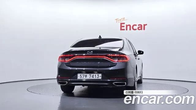 2018 Hyundai Grandeur IG 3.0 Exclusive Sold VIN KMHF341EBJA143558 – trunk area 2018 Hyundai Grandeur IG 3.0 Exclusive Sold VIN KMHF341EBJA143558 – trunk area