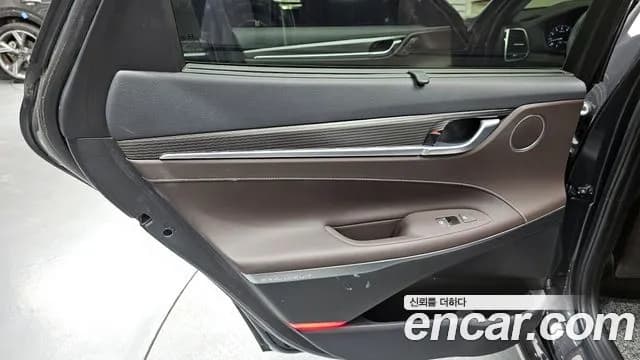 2018 Hyundai Grandeur IG 3.0 Exclusive Sold VIN KMHF341EBJA171220 – side profile 2018 Hyundai Grandeur IG 3.0 Exclusive Sold VIN KMHF341EBJA171220 – side profile