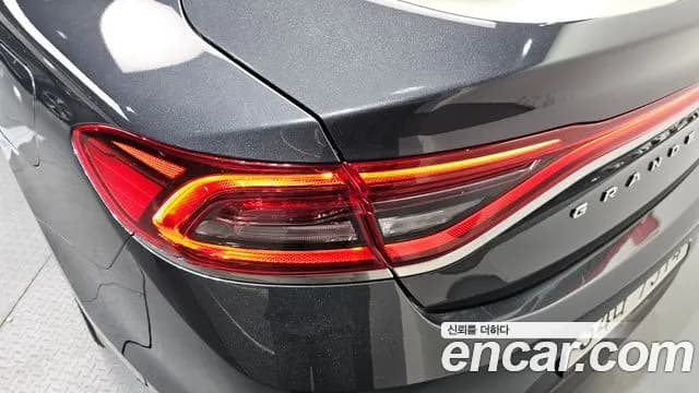 2018 Hyundai Grandeur IG 3.0 Exclusive Sold VIN KMHF341EBJA171220 – engine bay 2018 Hyundai Grandeur IG 3.0 Exclusive Sold VIN KMHF341EBJA171220 – engine bay