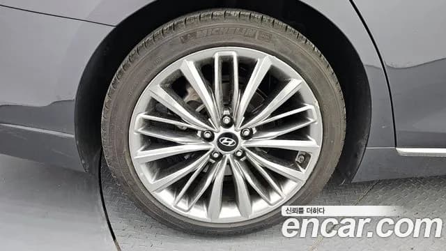 2018 Hyundai Grandeur IG 3.0 Exclusive Sold VIN KMHF341EBJA171220 – photo 21 2018 Hyundai Grandeur IG 3.0 Exclusive Sold VIN KMHF341EBJA171220 – photo 21