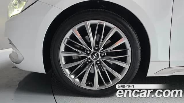 2019 Hyundai Grandeur IG 3.0 Exclusive Sold VIN KMHF341EBKA179745 – photo 12 2019 Hyundai Grandeur IG 3.0 Exclusive Sold VIN KMHF341EBKA179745 – photo 12