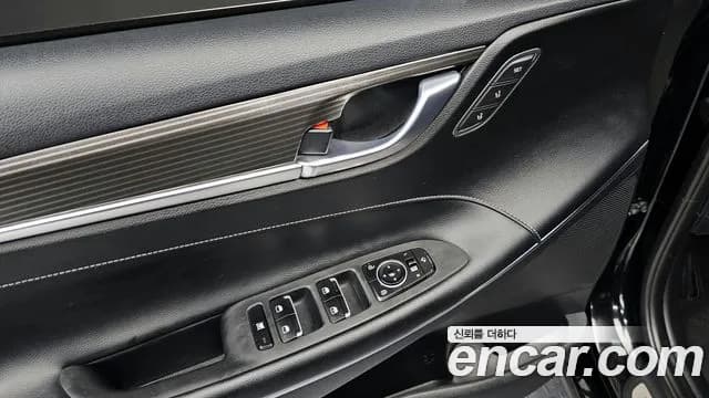 2019 Hyundai Grandeur IG 3.0 Exclusive Sold VIN KMHF341EBKA184149 – exterior detail 2019 Hyundai Grandeur IG 3.0 Exclusive Sold VIN KMHF341EBKA184149 – exterior detail