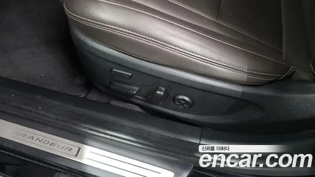 2019 Hyundai Grandeur IG 3.0 Exclusive Sold VIN KMHF341EBKA203047 – photo 22 2019 Hyundai Grandeur IG 3.0 Exclusive Sold VIN KMHF341EBKA203047 – photo 22