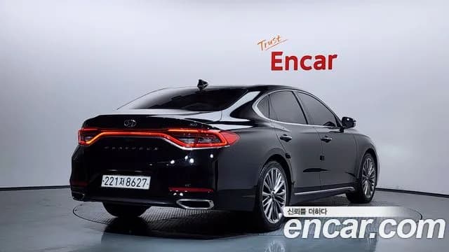 2019 Hyundai Grandeur IG 3.0 Exclusive Sold VIN KMHF341EBKA238006 – trunk area 2019 Hyundai Grandeur IG 3.0 Exclusive Sold VIN KMHF341EBKA238006 – trunk area