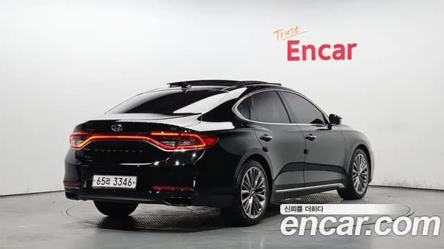 2018 Hyundai Grandeur IG 3.3 Celebrity Sold VIN KMHF341GBJA050383 – trunk area 2018 Hyundai Grandeur IG 3.3 Celebrity Sold VIN KMHF341GBJA050383 – trunk area