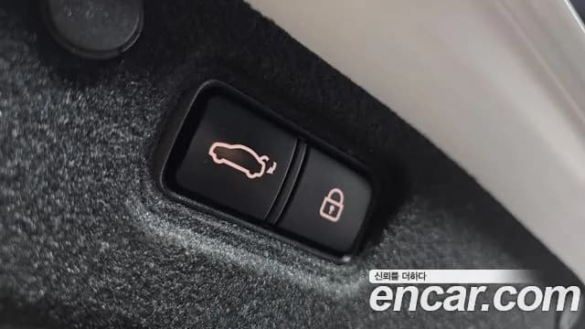 2018 Hyundai Grandeur IG 3.3 Celebrity Sold VIN KMHF341GBJA067616 – dashboard 2018 Hyundai Grandeur IG 3.3 Celebrity Sold VIN KMHF341GBJA067616 – dashboard