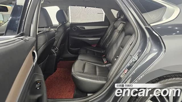 2018 Hyundai Grandeur IG 3.3 Celebrity Sold VIN KMHF341GBJA110009 – engine bay 2018 Hyundai Grandeur IG 3.3 Celebrity Sold VIN KMHF341GBJA110009 – engine bay