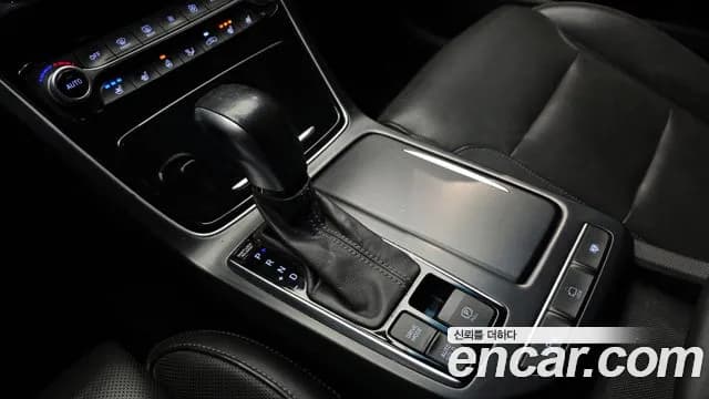 2018 Hyundai Grandeur IG 3.3 Celebrity Sold VIN KMHF341GBJA130470 – photo 13 2018 Hyundai Grandeur IG 3.3 Celebrity Sold VIN KMHF341GBJA130470 – photo 13