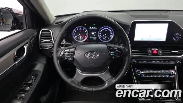 2018 Hyundai Grandeur IG 3.3 Celebrity Sold VIN KMHF341GBJA137886 – photo 23 2018 Hyundai Grandeur IG 3.3 Celebrity Sold VIN KMHF341GBJA137886 – photo 23