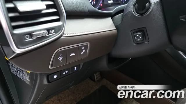 2018 Hyundai Grandeur IG 3.3 Celebrity Sold VIN KMHF341GBJA152777 – exterior detail 2018 Hyundai Grandeur IG 3.3 Celebrity Sold VIN KMHF341GBJA152777 – exterior detail