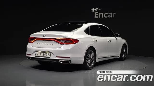 2018 Hyundai Grandeur IG 3.3 Celebrity Sold VIN KMHF341GBJA152777 – photo 18 2018 Hyundai Grandeur IG 3.3 Celebrity Sold VIN KMHF341GBJA152777 – photo 18