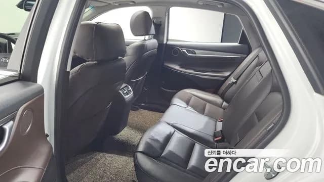 2017 Hyundai Grandeur IG 3.0 LPi Dsabled Person Sold VIN KMHF341NBHA025556 – odometer reading 2017 Hyundai Grandeur IG 3.0 LPi Dsabled Person Sold VIN KMHF341NBHA025556 – odometer reading