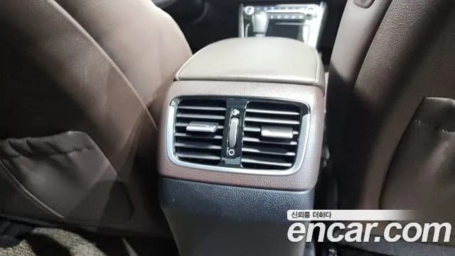 2017 Hyundai Grandeur IG 3.0 LPi Dsabled Person Sold VIN KMHF341NBHA025556 – photo 23 2017 Hyundai Grandeur IG 3.0 LPi Dsabled Person Sold VIN KMHF341NBHA025556 – photo 23