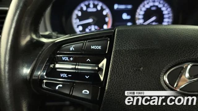 2017 Hyundai Grandeur IG 3.0 LPI Taxi Sold VIN KMHF341NBHA026134 – photo 17 2017 Hyundai Grandeur IG 3.0 LPI Taxi Sold VIN KMHF341NBHA026134 – photo 17