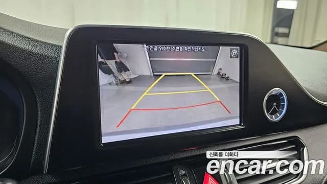 2018 Hyundai Grandeur IG 3.0 LPI Taxi Sold VIN KMHF341NBJA051368 – exterior detail 2018 Hyundai Grandeur IG 3.0 LPI Taxi Sold VIN KMHF341NBJA051368 – exterior detail