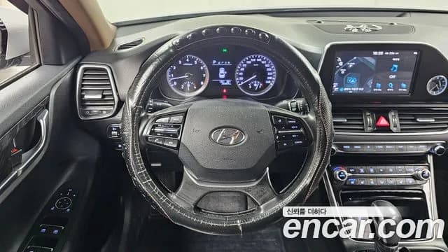 2018 Hyundai Grandeur IG 3.0 LPI Taxi Sold VIN KMHF341NBJA051368 – photo 16 2018 Hyundai Grandeur IG 3.0 LPI Taxi Sold VIN KMHF341NBJA051368 – photo 16