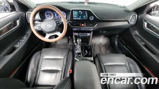 2018 Hyundai Grandeur IG 3.0 LPI Taxi Sold VIN KMHF341NBJA092685 – photo 15 2018 Hyundai Grandeur IG 3.0 LPI Taxi Sold VIN KMHF341NBJA092685 – photo 15