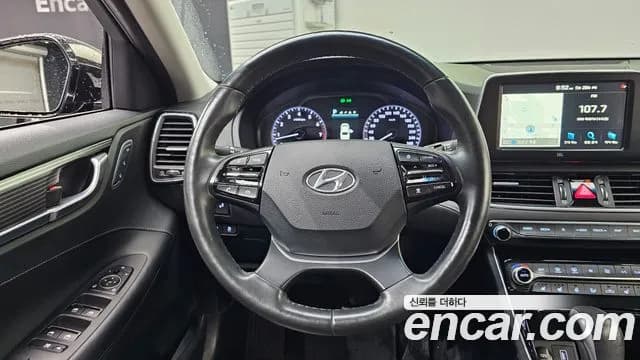2018 Hyundai Grandeur IG 3.0 LPi Dsabled Person Sold VIN KMHF341NBJA102004 – photo 11 2018 Hyundai Grandeur IG 3.0 LPi Dsabled Person Sold VIN KMHF341NBJA102004 – photo 11
