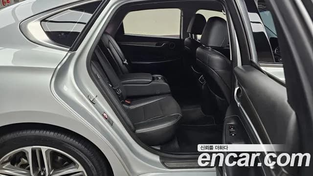 2018 Hyundai Grandeur IG 3.0 LPi Dsabled Person Sold VIN KMHF341NBJA129101 – photo 14 2018 Hyundai Grandeur IG 3.0 LPi Dsabled Person Sold VIN KMHF341NBJA129101 – photo 14