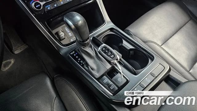 2018 Hyundai Grandeur IG 3.0 LPi Dsabled Person Sold VIN KMHF341NBJA129101 – photo 15 2018 Hyundai Grandeur IG 3.0 LPi Dsabled Person Sold VIN KMHF341NBJA129101 – photo 15