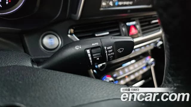 2018 Hyundai Grandeur IG 3.0 LPi Dsabled Person Sold VIN KMHF341NBJA129101 – photo 22 2018 Hyundai Grandeur IG 3.0 LPi Dsabled Person Sold VIN KMHF341NBJA129101 – photo 22