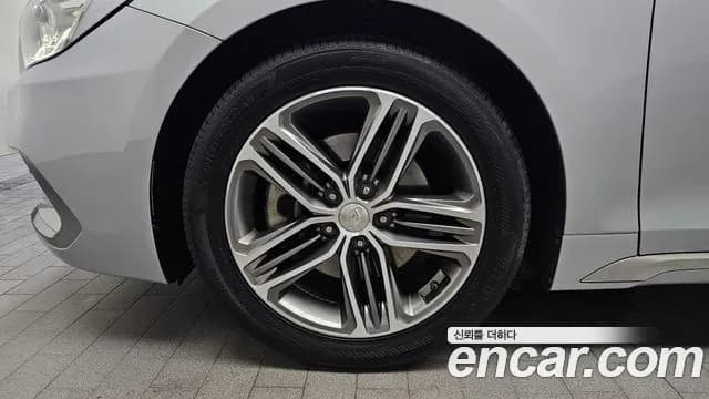 2018 Hyundai Grandeur IG 3.0 LPi Dsabled Person Sold VIN KMHF341NBJA129101 – photo 28 2018 Hyundai Grandeur IG 3.0 LPi Dsabled Person Sold VIN KMHF341NBJA129101 – photo 28