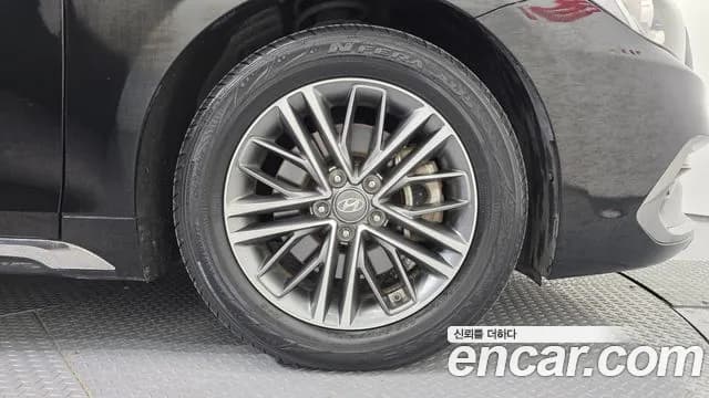 2018 Hyundai Grandeur IG 3.0 LPI Taxi Sold VIN KMHF341NBJA135939 – photo 28 2018 Hyundai Grandeur IG 3.0 LPI Taxi Sold VIN KMHF341NBJA135939 – photo 28