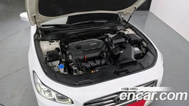 2017 Hyundai Grandeur IG 2.4 Premium Sold VIN KMHF441CBHA001957 – engine bay 2017 Hyundai Grandeur IG 2.4 Premium Sold VIN KMHF441CBHA001957 – engine bay