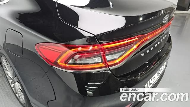 2017 Hyundai Grandeur IG 2.4 Premium Sold VIN KMHF441CBHA033424 – photo 17 2017 Hyundai Grandeur IG 2.4 Premium Sold VIN KMHF441CBHA033424 – photo 17