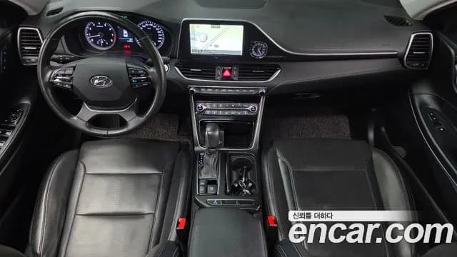 2018 Hyundai Grandeur IG 2.4 Premium Sold VIN KMHF441CBJA048071 – photo 20 2018 Hyundai Grandeur IG 2.4 Premium Sold VIN KMHF441CBJA048071 – photo 20