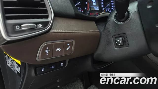 2018 Hyundai Grandeur IG 2.4 Premium Sold VIN KMHF441CBJA063026 – front exterior 2018 Hyundai Grandeur IG 2.4 Premium Sold VIN KMHF441CBJA063026 – front exterior