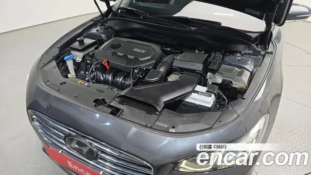 2018 Hyundai Grandeur IG 2.4 Premium Sold VIN KMHF441CBJA063026 – photo 15 2018 Hyundai Grandeur IG 2.4 Premium Sold VIN KMHF441CBJA063026 – photo 15