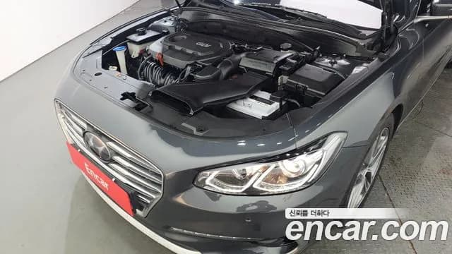 2018 Hyundai Grandeur IG 2.4 Premium Sold VIN KMHF441CBJA083750 – photo 13 2018 Hyundai Grandeur IG 2.4 Premium Sold VIN KMHF441CBJA083750 – photo 13