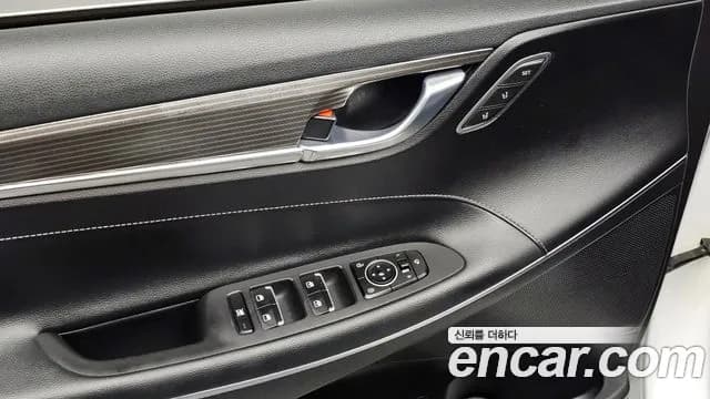 2018 Hyundai Grandeur IG 2.4 Premium Sold VIN KMHF441CBJA091231 – odometer reading 2018 Hyundai Grandeur IG 2.4 Premium Sold VIN KMHF441CBJA091231 – odometer reading