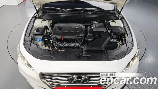 2018 Hyundai Grandeur IG 2.4 Premium Sold VIN KMHF441CBJA091231 – photo 16 2018 Hyundai Grandeur IG 2.4 Premium Sold VIN KMHF441CBJA091231 – photo 16