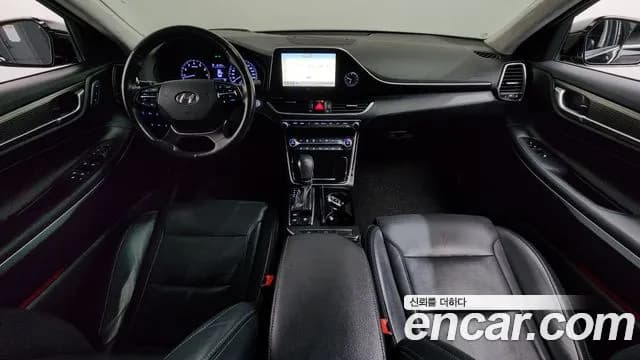 2018 Hyundai Grandeur IG 2.4 Premium Sold VIN KMHF441CBJA091609 – engine bay 2018 Hyundai Grandeur IG 2.4 Premium Sold VIN KMHF441CBJA091609 – engine bay