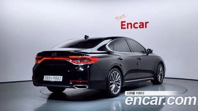 2018 Hyundai Grandeur IG 2.4 Premium Sold VIN KMHF441CBJA091609 – undercarriage 2018 Hyundai Grandeur IG 2.4 Premium Sold VIN KMHF441CBJA091609 – undercarriage